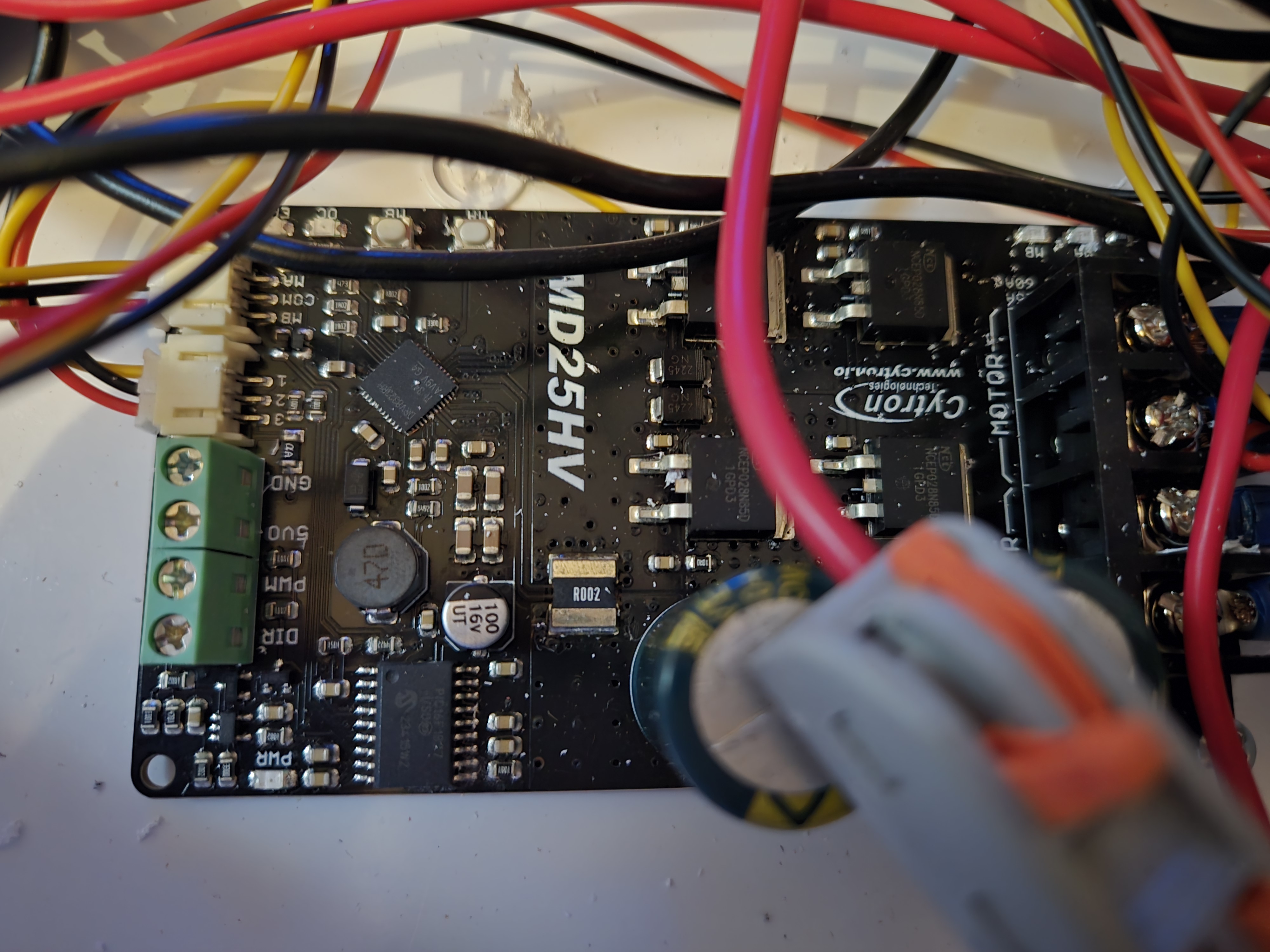 Cytron MD25HV board close-up with labeled terminals